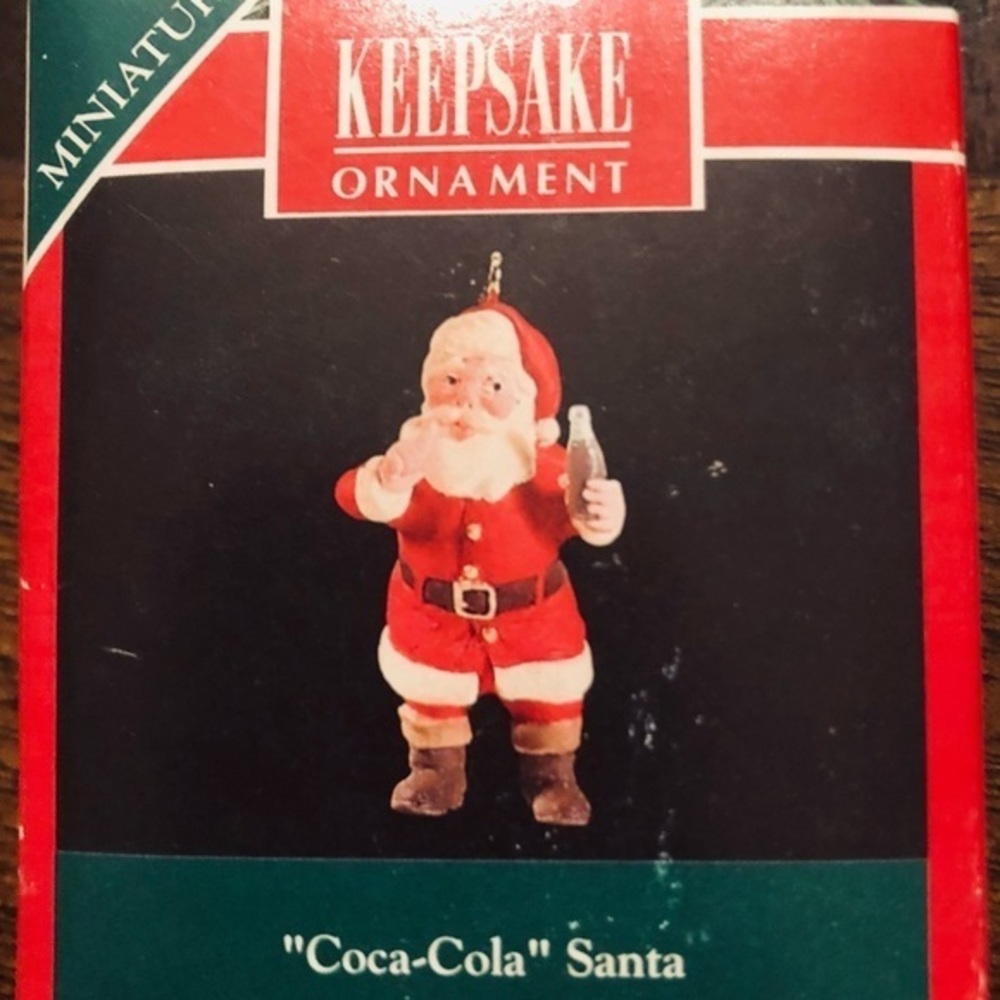Vintage Hallmark Keepsake Ornament coca cola Santa